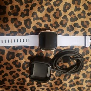Fitbit Versa